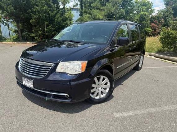 CHRYSLER TOWN AND COUNTRY 2011 2A4RR8DG8BR613215 image